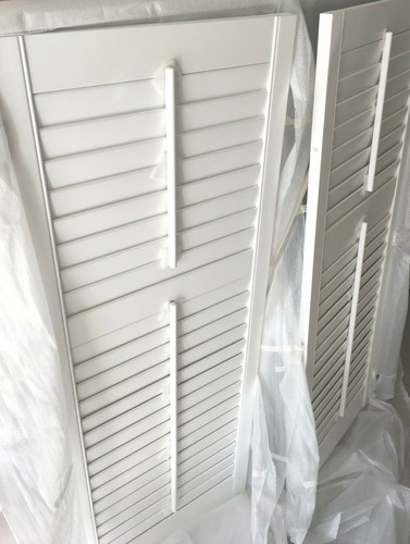 300 wooden shutters - 300+,